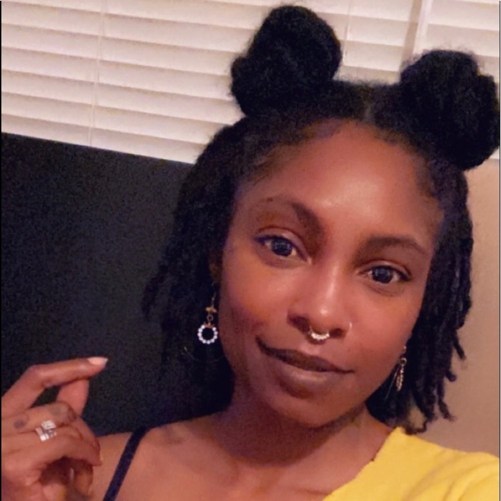 Meet your Posher, Marquita